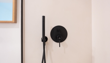 Resa Estates 3 slaapkamers Talamanca te koop sale Ibiza bathroom detail.jpg